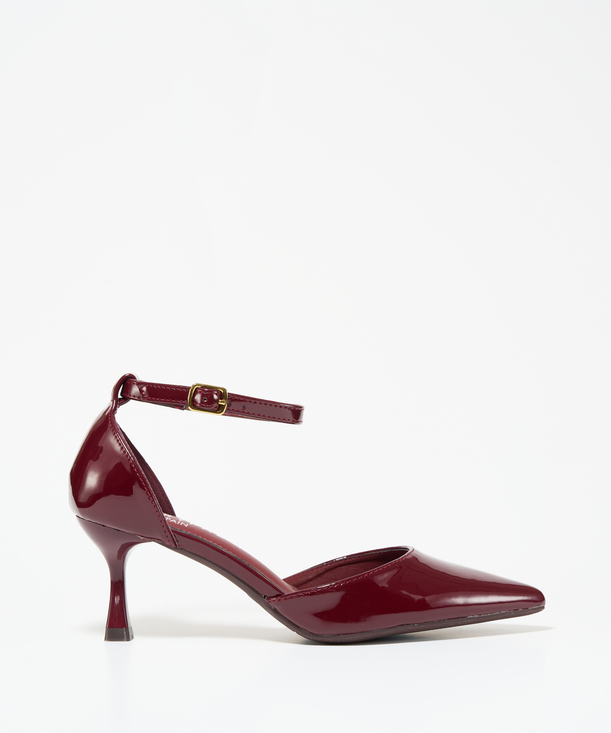 Sapatos salto pulseira